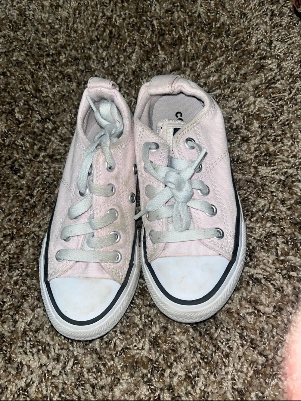 Girl Kids Converse Low Top 2 Pais Size 11c